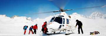 Ski resorts and extreme sports-//d305e7uqmbt0pv.cloudfront.net/Private Jet Charter/Helicopter Charter/Helicopter Charter - Ski resorts and extreme sports.jpg Ski resorts and extreme sports