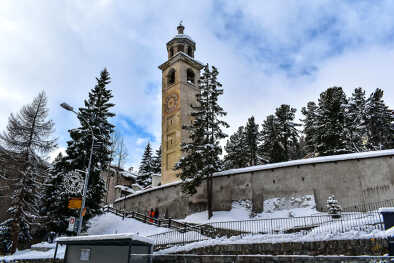Schiefer Turm von St. Moritz Schiefer Turm von St. Moritz
