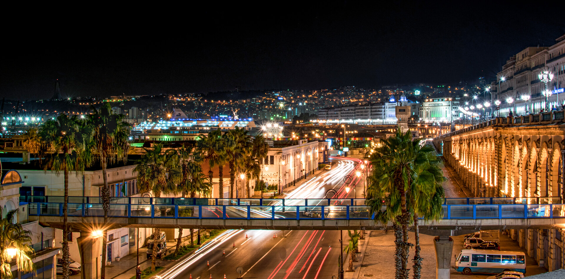 Algiers city by night (place des Martyrs)