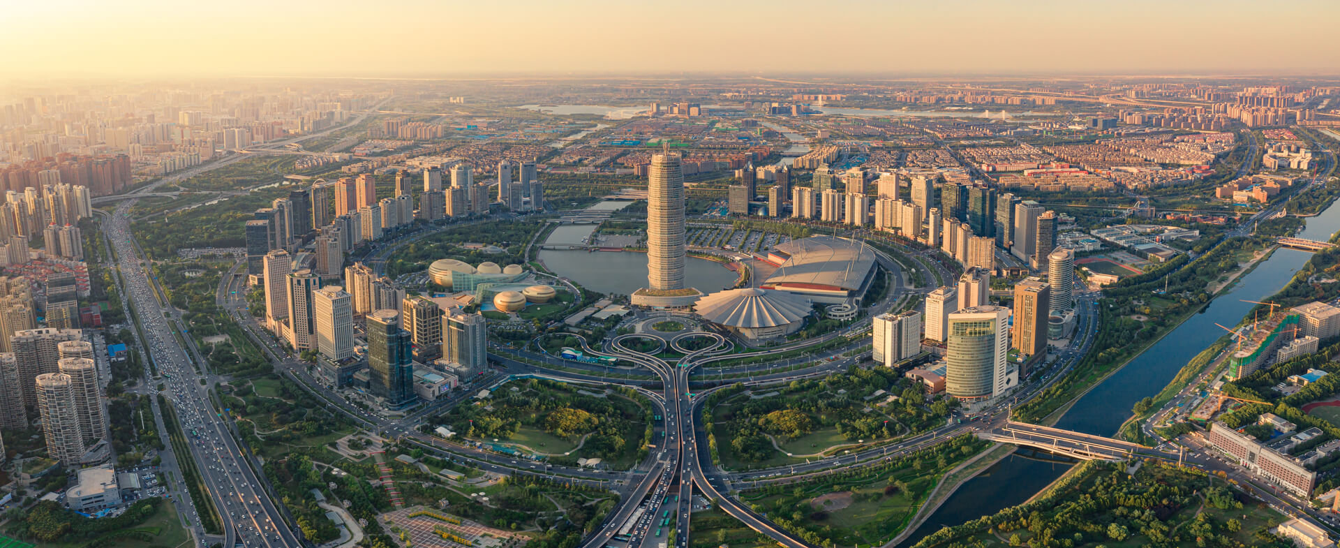 Photographie aérienne du quartier des affaires de Zhengzhou en Chine