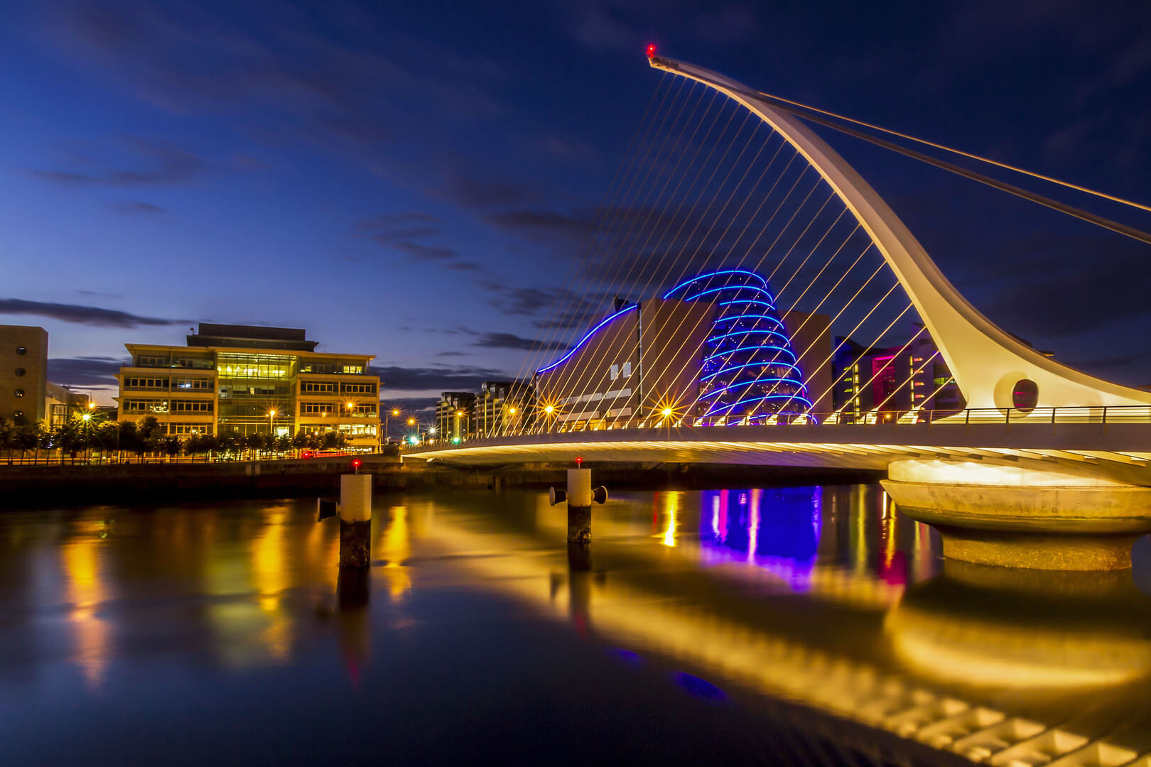 the harp bridge Dublin city
