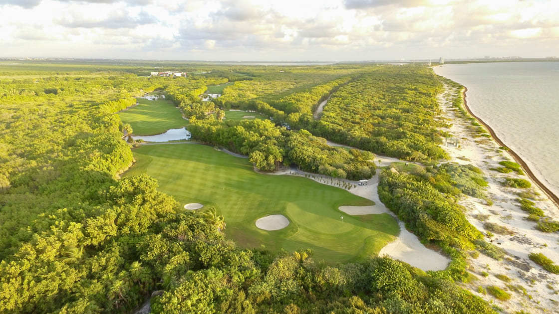Golf course in cancun
