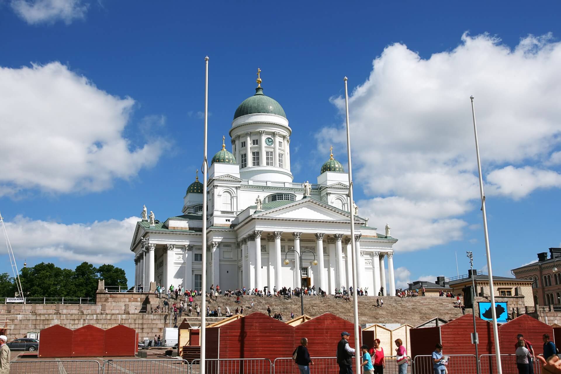 Helsinki Cathedral, built in the 19th century. A famous sightseeing spot in Helsinkli.