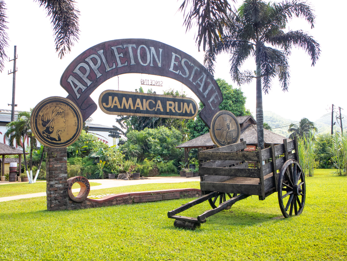 Nassau Valley, St. Elizabeth, Jamaica: Iconic tour attraction Appleton Estate Jamaica Rum distillery.