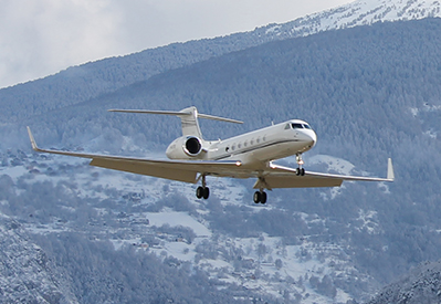 Discover the Gulfstream GIV SP available for charter at LunaJets