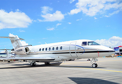 Midsize Jet Hawker Beechcraft 4000 to charter for private aviation flights with LunaJets, high performance, great fuel efficiency, flagship