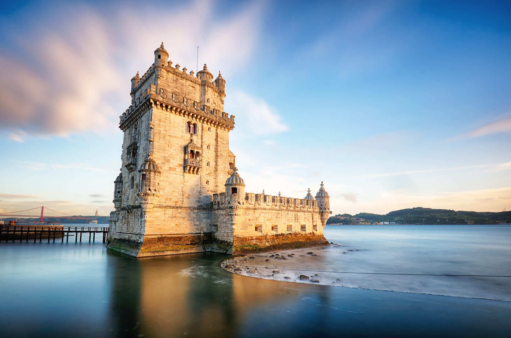Lisbona, torre di Belem - fiume Tago, Portogallo