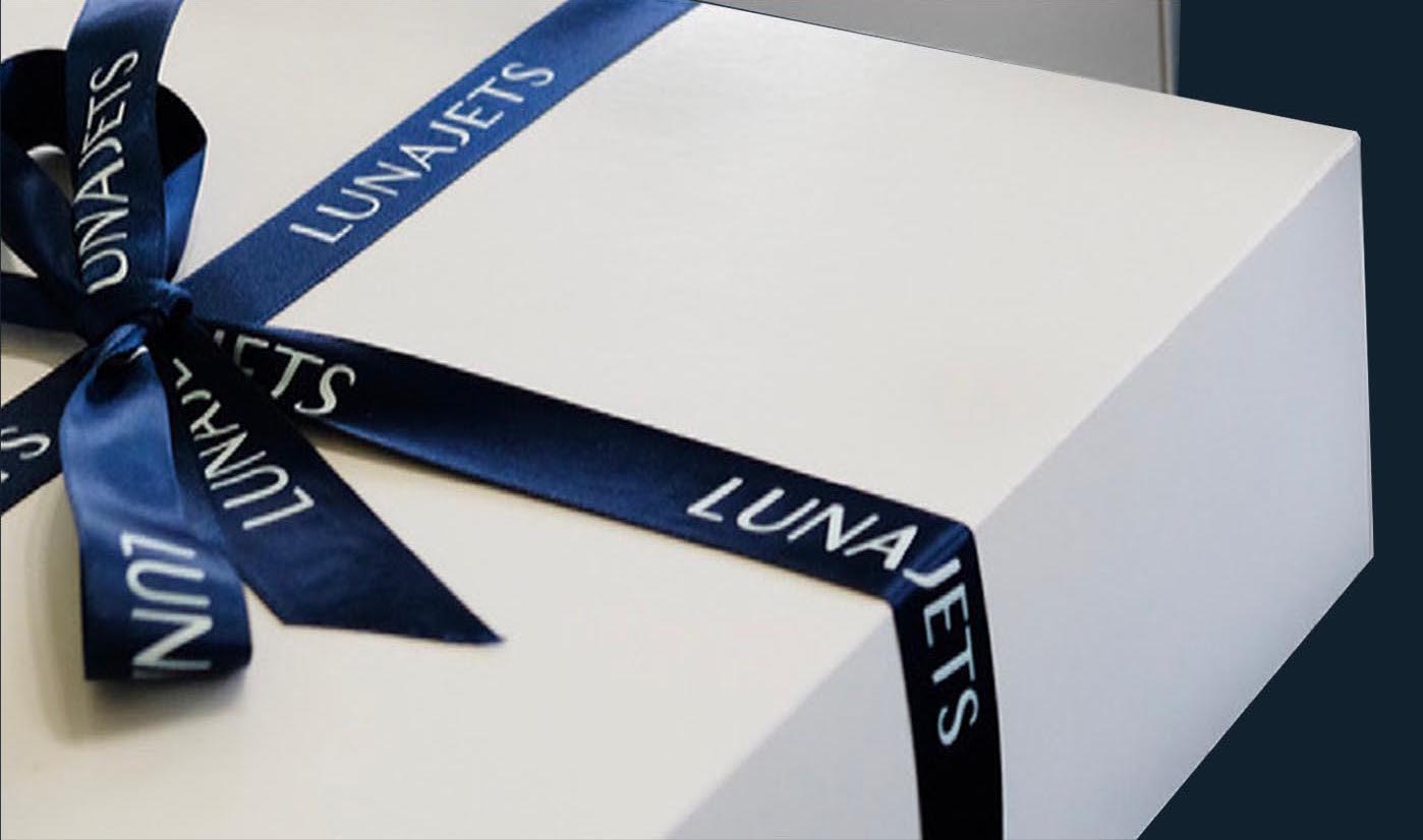 LunaJets gift for your private jet flight
