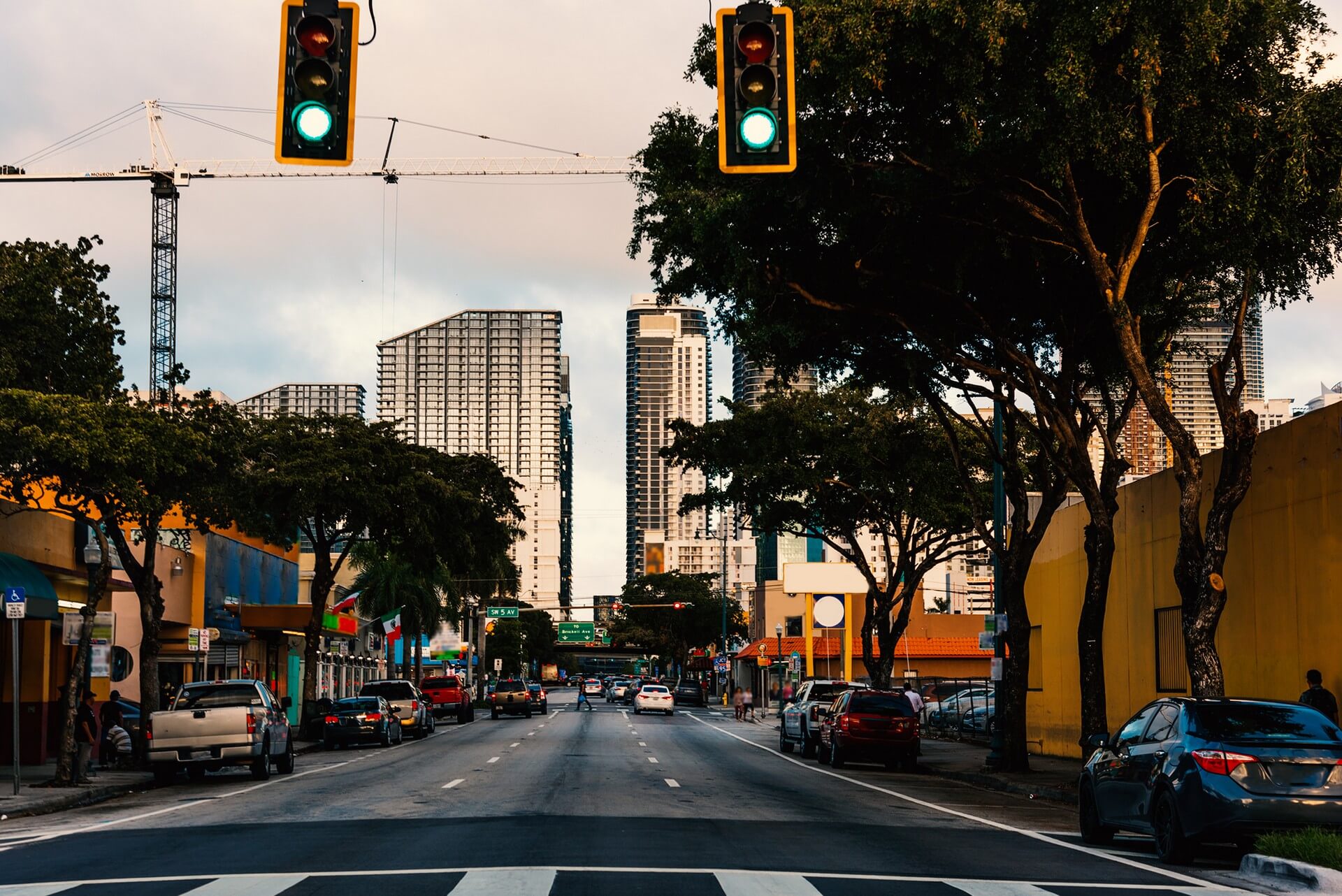 Semafori nel quartiere storico di Little Havana a Miami. Florida meridionale, USA
