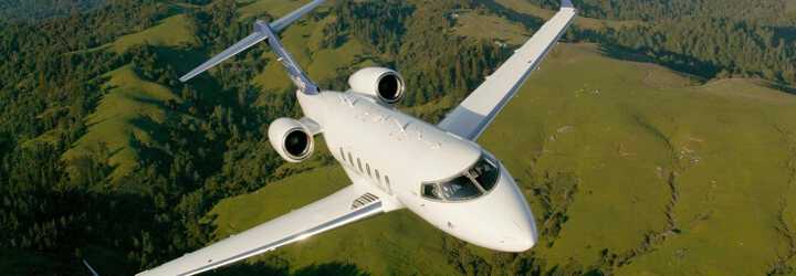 Privatjet Mieten Bombardier Challenger 350 Super Midsize Jet Chartern Lunajets