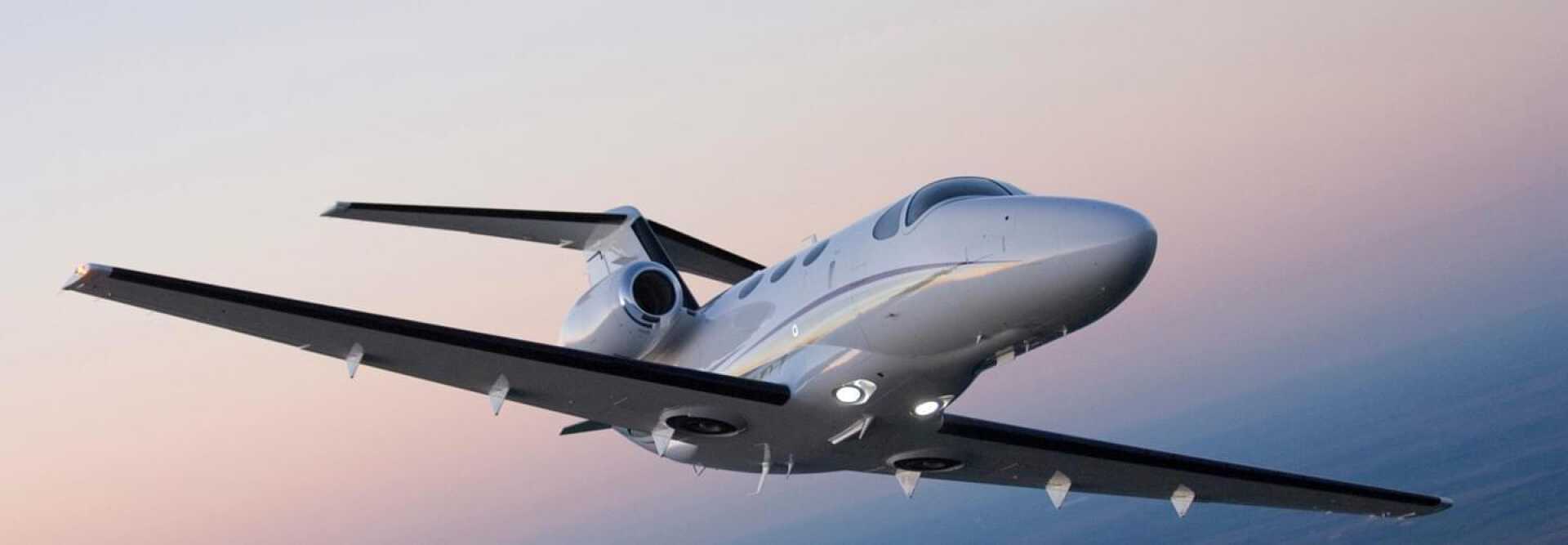 Very Light Jet Cessna Citation Mustang to charter for private aviation with LunaJets for intra-European short-haul flights or weekend getaways