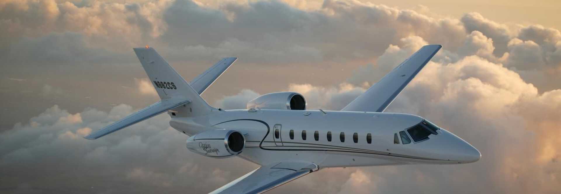 Light Jet Cessna Citation Sovereign to charter for private aviation flights with LunaJets,high performance aircraft offering excellent service