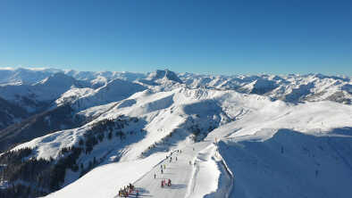 KitzSki Skiing Area Tyrol Austria - Kitzbuehel Ski Resort - Alpine Skiing - Großer Rettenstein

