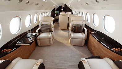 Cabine du Falcon 8X