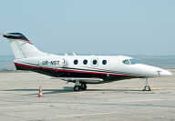 Light Jet Hawker Beechcraft Premier 1A to charter for with LunaJets, spacious, combination of performance and comfort, short-haul flights