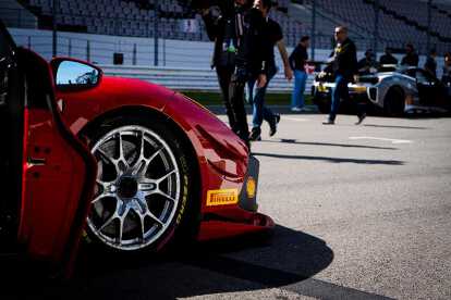 ferrari 488 ready for the race ferrari 488 ready for the race