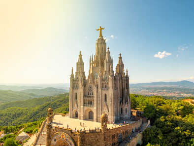 Tempio del Sacro Cuore di Gesù al Monte Tibidabo, Barcellona, Spagna