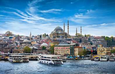 Istanbul la capitale della Turchia, città turistica orientale.