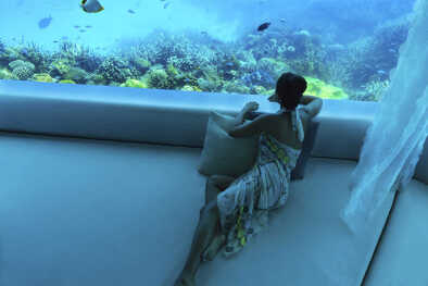 Fushi-Spa-Iconic-Underwater-Treatment-Maldives.jpeg Fushi-Spa-Iconic-Underwater-Treatment-Maldives.jpeg