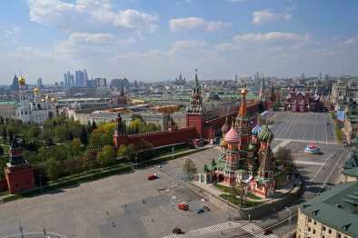 St. Basil's Cathedral on Moscow's Red Square and the autumn morning sun St. Basil's Cathedral on Moscow's Red Square and the autumn morning sun
