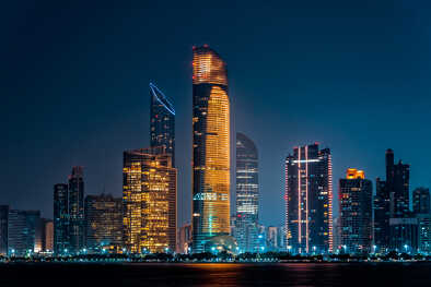 Vista nocturna de Abu Dabi Vista nocturna de Abu Dabi