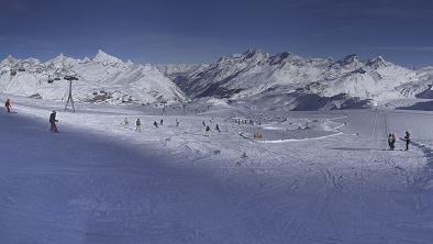 before skiing in alpine centre you will learn how to get a slope
