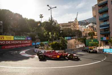 Ferrari de Charles Leclerc en el GP F1 de Mónaco Ferrari de Charles Leclerc en el GP F1 de Mónaco