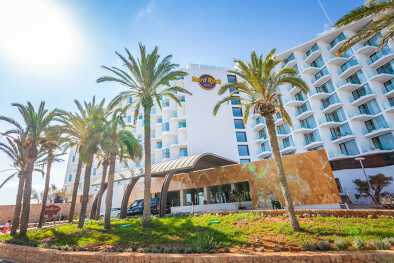 Berühmtes Hard Rock Ibiza Hotel, bester Ort für Luxusurlaub auf der Insel Ibiza