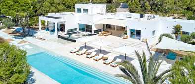 Villa Kanya is one of the best options to stay a week on Ibiza on your own terms