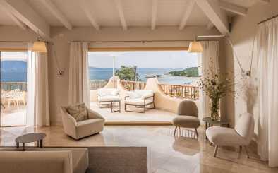 Stay at the Cala Cuncheddi