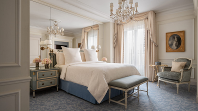 luxury room in four seasons