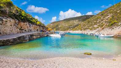 Imagínese aquí, en la virgen isla griega de Zakynthos: ¡llame a LunaJets y podría estar a un corto trayecto en jet privado! Imagínese aquí, en la virgen isla griega de Zakynthos: ¡llame a LunaJets y podría estar a un corto trayecto en jet privado!