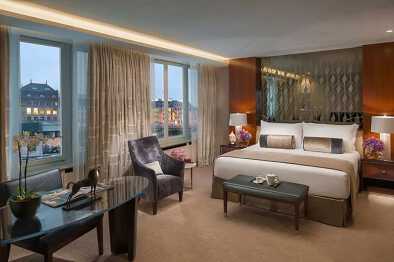 Luxuszimmer im Hotel Mandarin Oriental in Genf
