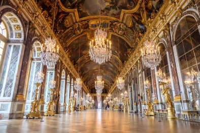 Salón de los Espejos en el palacio de Versalles, Francia Salón de los Espejos en el palacio de Versalles, Francia