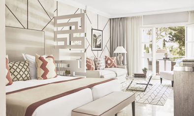 junior suite in hotel puente romano