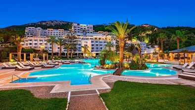 Hospédese en el Sheraton Rhodes Resort Hospédese en el Sheraton Rhodes Resort