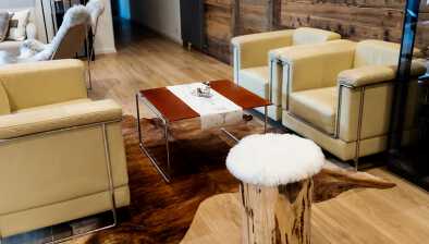 The lounge at the Sion FBO