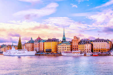 Panorama de Gamla Stan, el casco antiguo de Estocolmo, la capital de Suecia