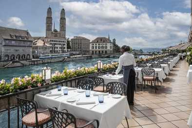 City view of Zürich from the Storcher Hotel suite