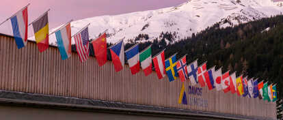 annual World Economic Forum entrance a Davos
